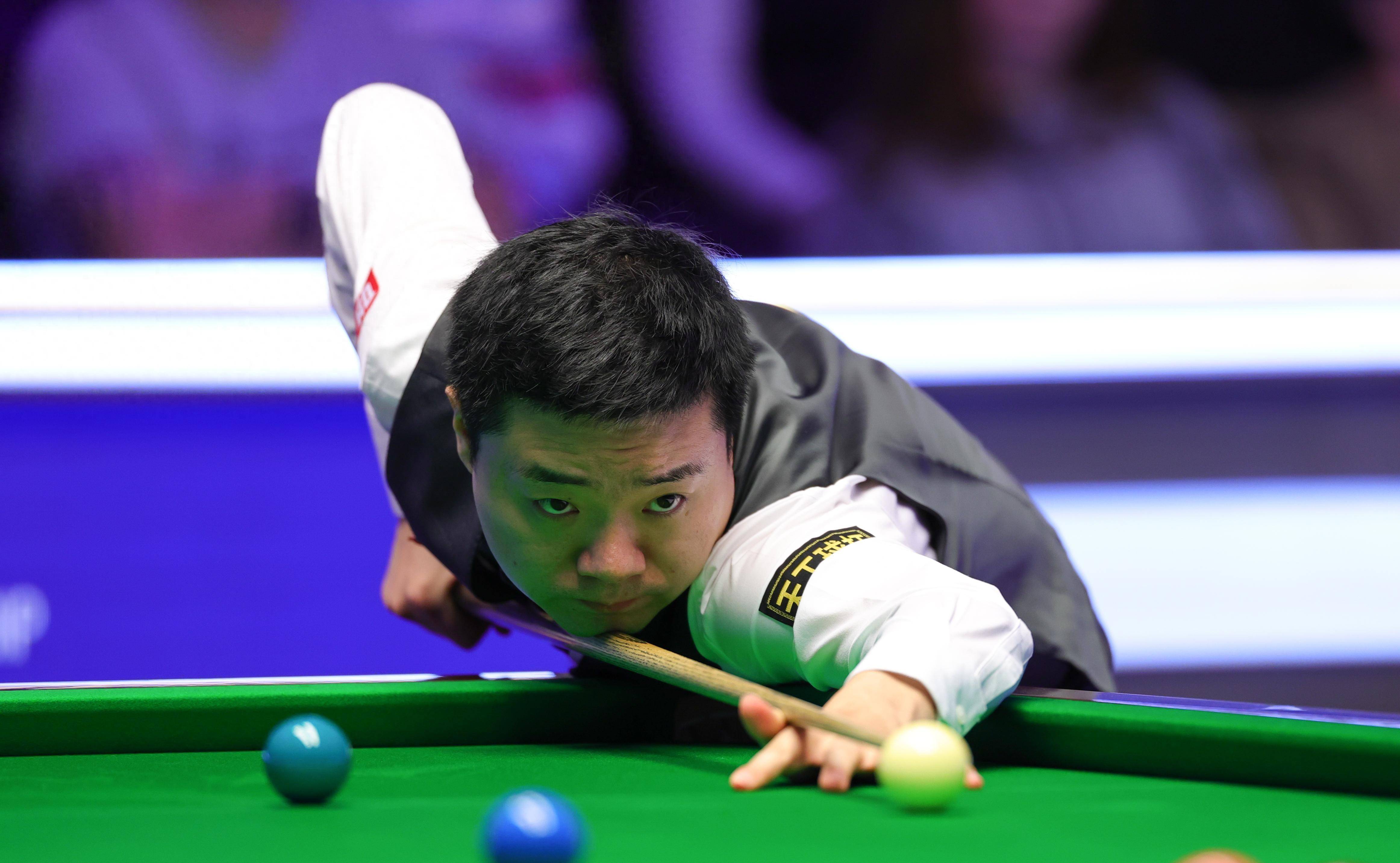 重庆站的比 重庆站的比