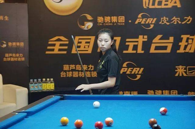 一个漂亮的 一个漂亮的